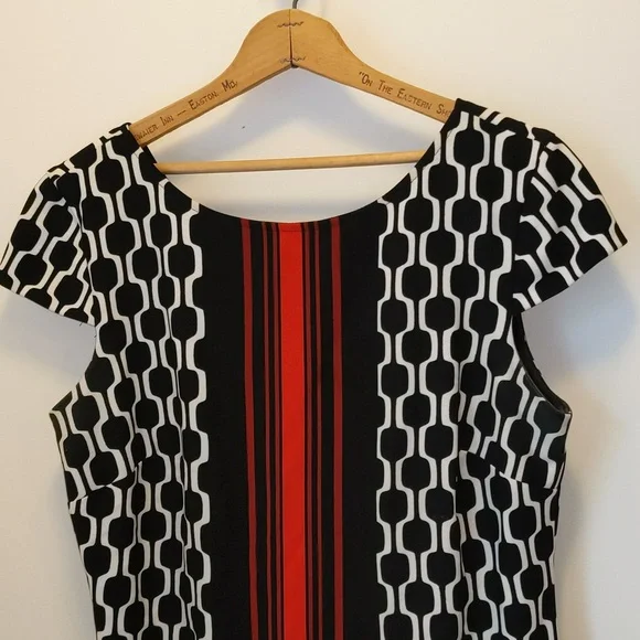 CB Established Women's Size 15 Geometric Print One Piece Lined Career Wear Dress - Picture 2 of 16